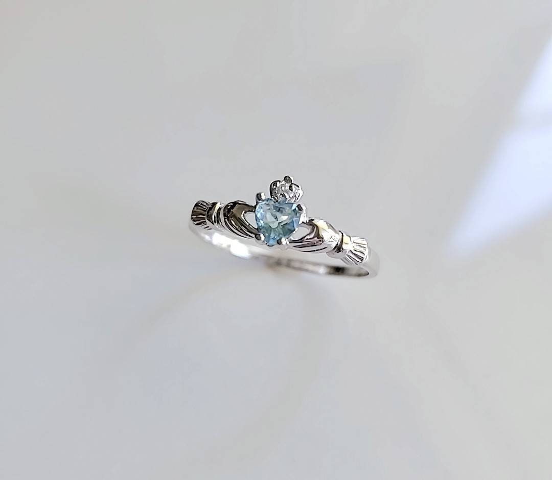 Claddagh Aquamarine Ring-4